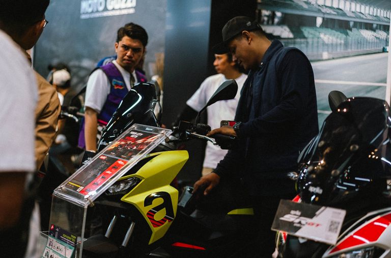 Dealer Motoplex 4Brand Putra Sulawesi berlokasi di Jalan Veteran Selatan Nomor 195-196 Maricaya Selatan, Mamajangkota, Makassar